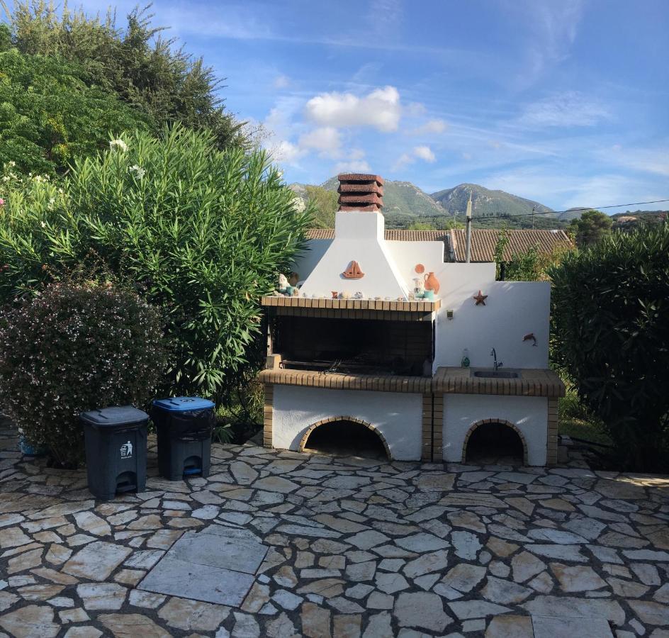 Eleftheria Studios And Apartments Acharavi (Corfu) Exterior foto