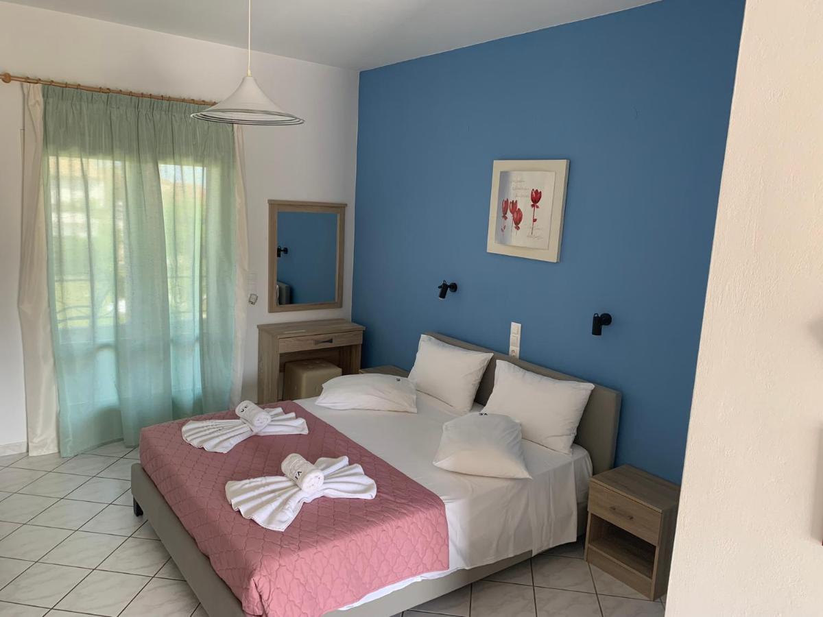 Eleftheria Studios And Apartments Acharavi (Corfu) Exterior foto