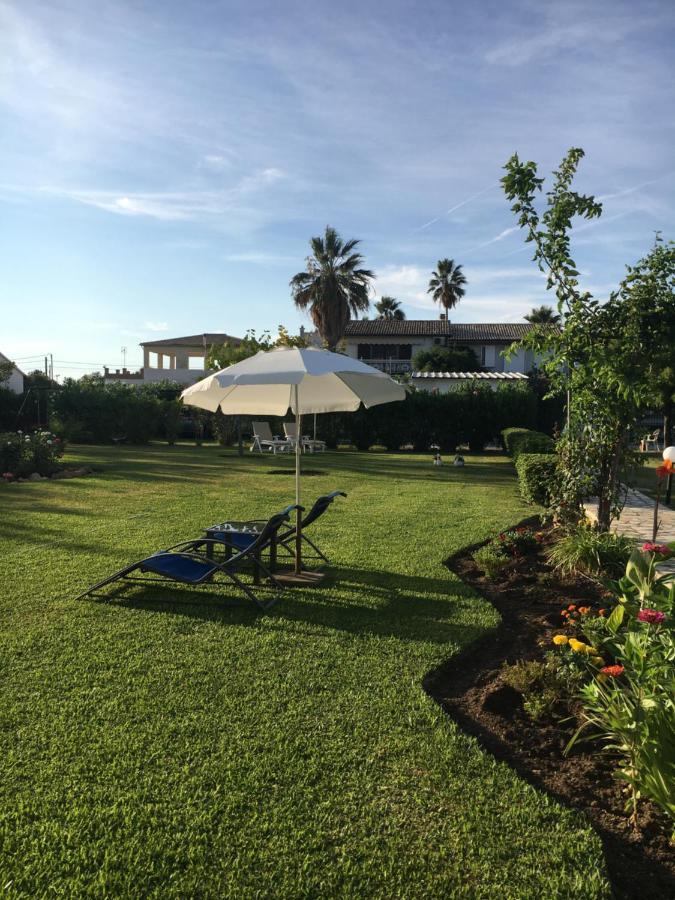 Eleftheria Studios And Apartments Acharavi (Corfu) Exterior foto