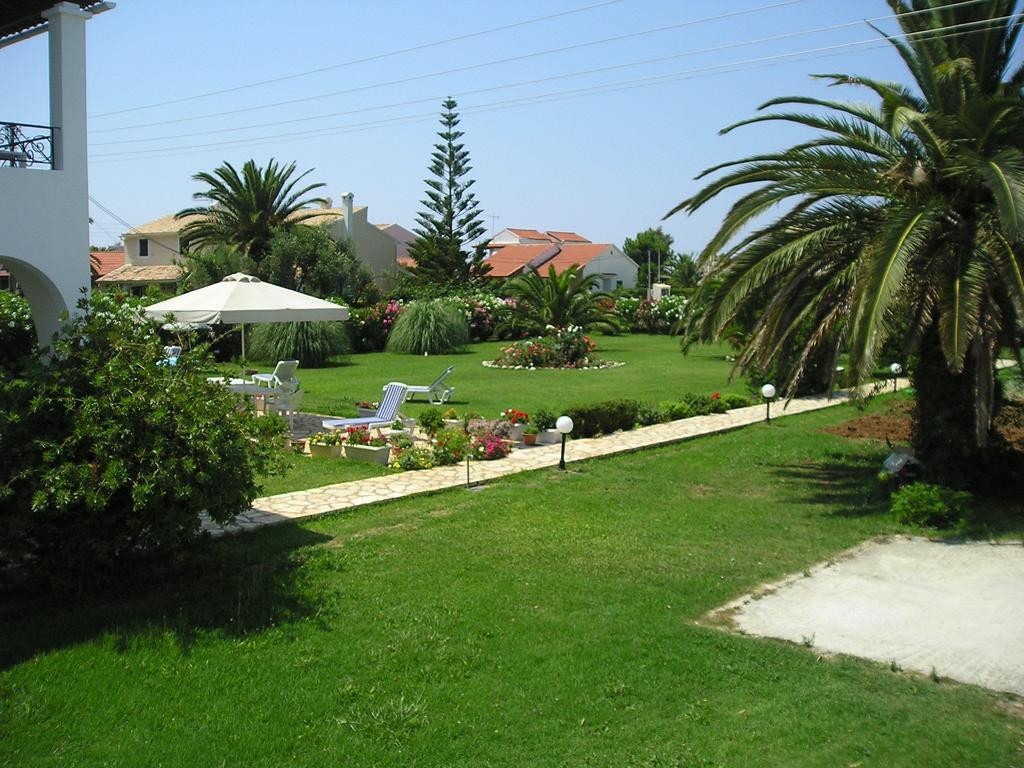 Eleftheria Studios And Apartments Acharavi (Corfu) Exterior foto